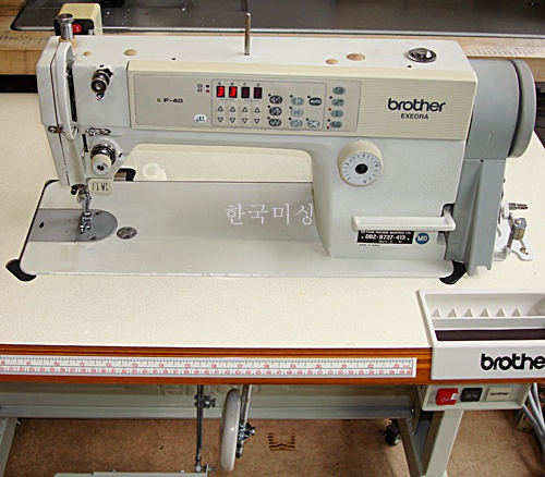 737-413-1 003.jpg